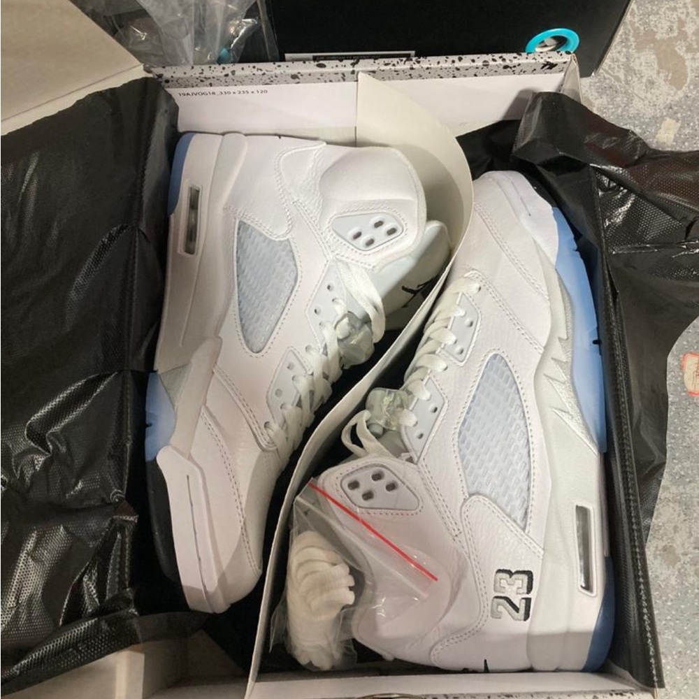jordan 5 white metallic